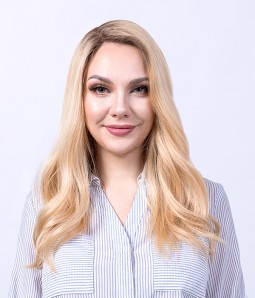 Best Hair Toppers With Clips For Thinning Crown Women Uniwigs